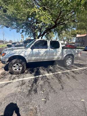 2004 Toyota Tacoma Double Cab - PreRunner 4D