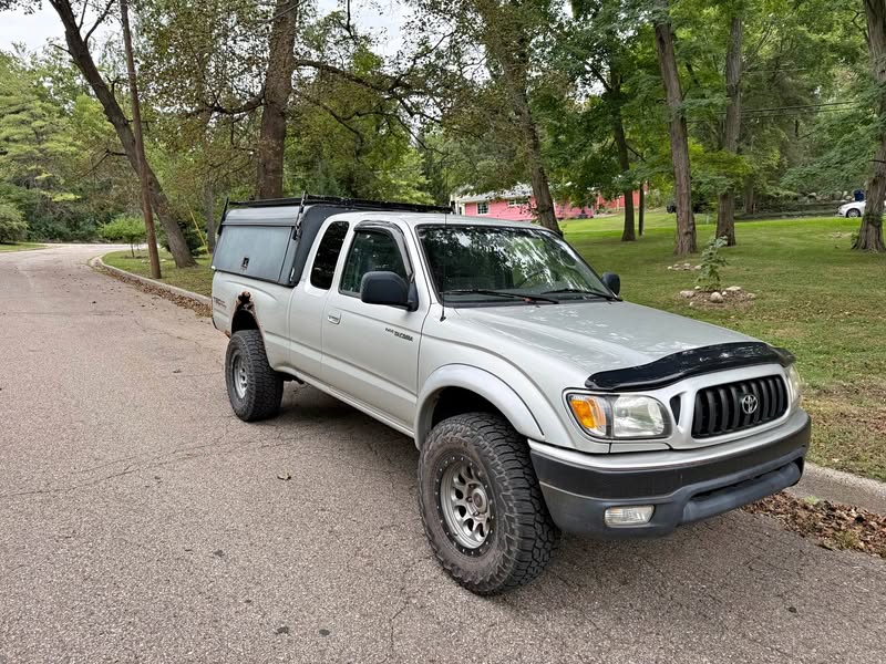 2003 Toyota Tacoma Access Cab - TRD