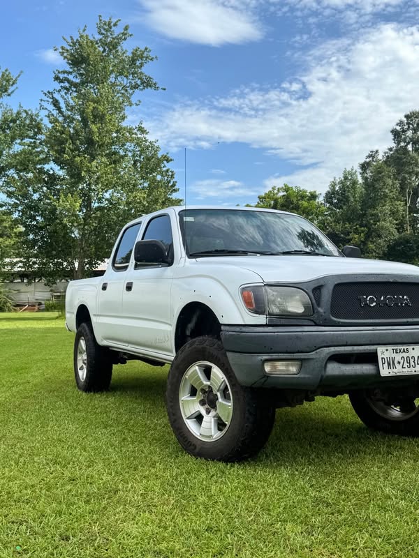 2002 Toyota Tacoma Double Cab - Limited Pickup 4D 5 ft