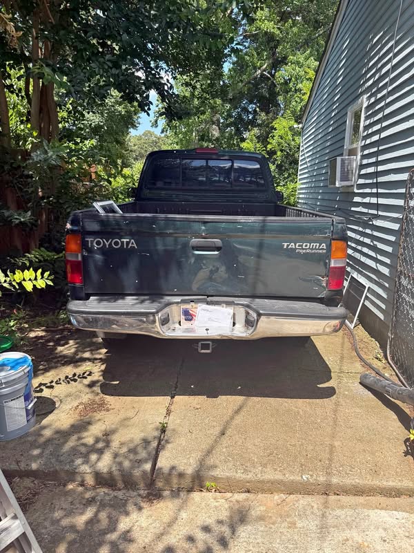 1999 Toyota Tacoma - PreRunner 4D