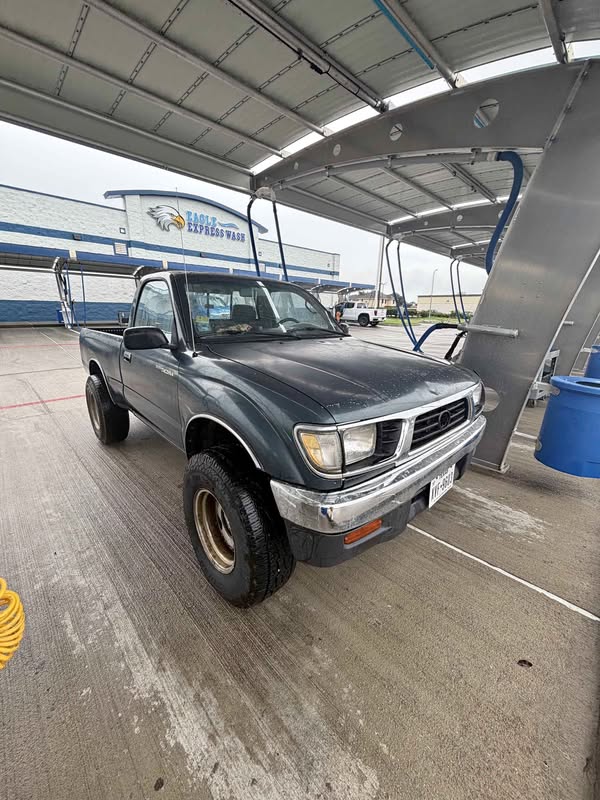 1997 Toyota Tacoma Regular Cab - Pickup 2D 6 ft