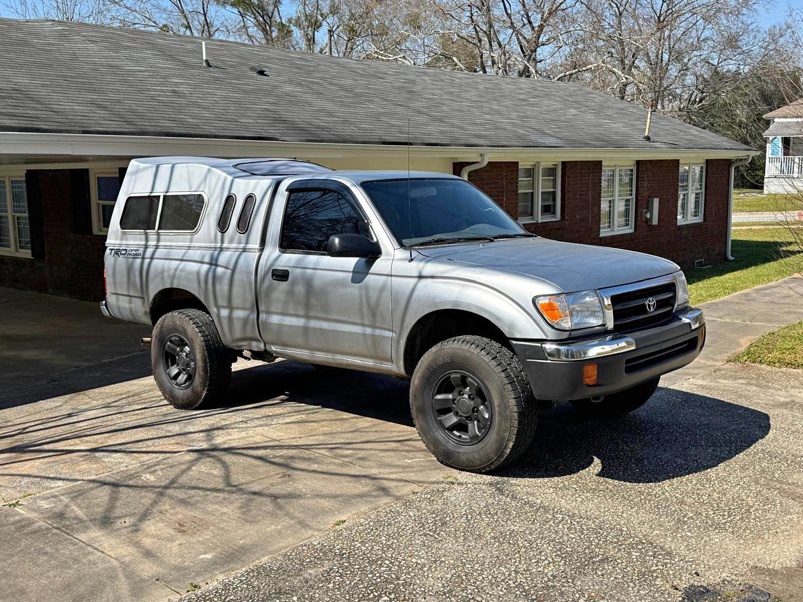 2000 Toyota Tacoma - Toyota Tacoma