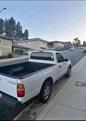 2004 Toyota Tacoma - Pickup