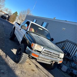 2001 Toyota Tacoma - S-Runner Pickup