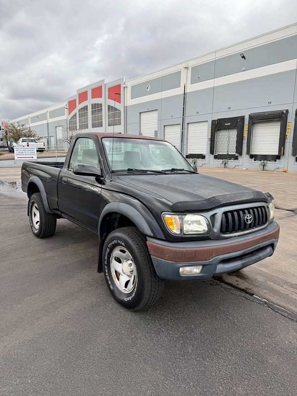 2004 Toyota Tacoma Regular Cab - Pickup 2D 6 ft