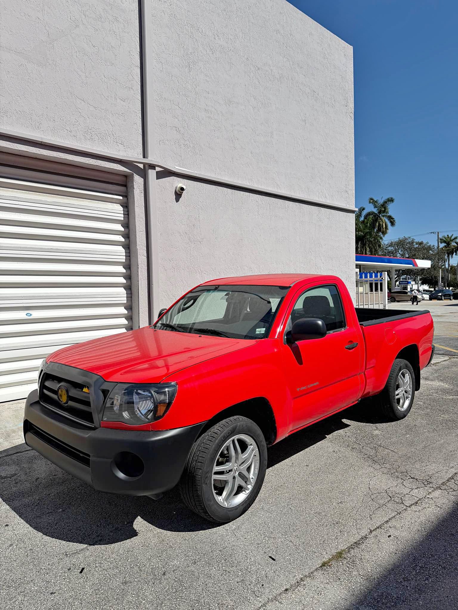 2005 Toyota Tacoma - Pickup