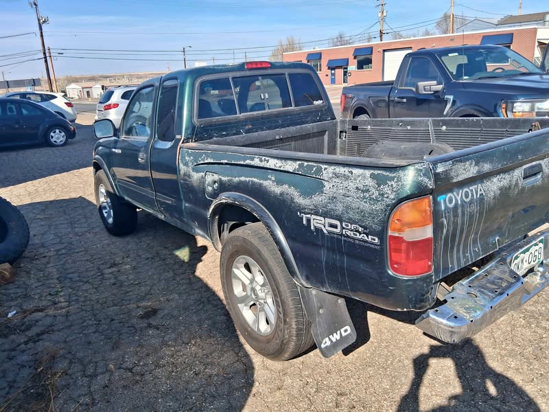 2000 Toyota Tacoma Access Cab - SR Pickup 4D 5 ft