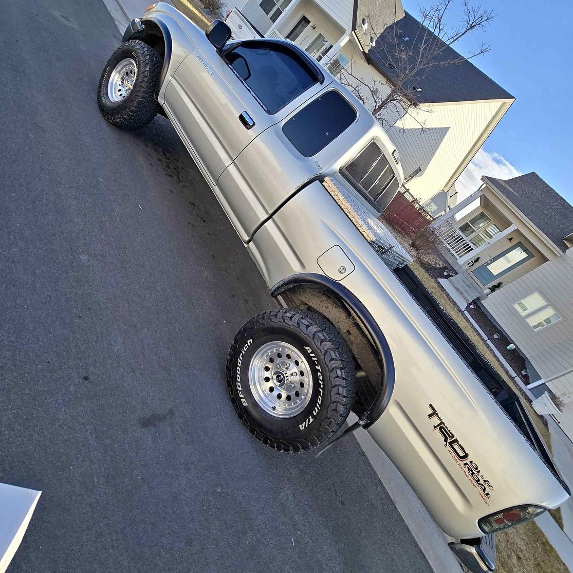 2000 Toyota Tacoma - TRD Sport Pickup 4D 6 ft