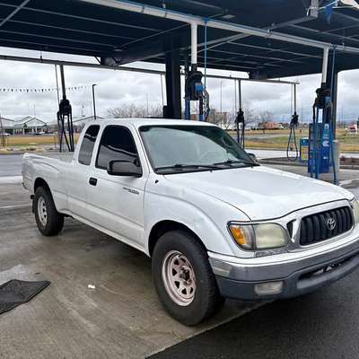 2003 Toyota Tacoma - SR5 Pickup