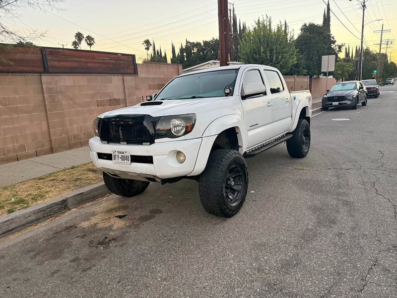 2005 Toyota Tacoma - PreRunner