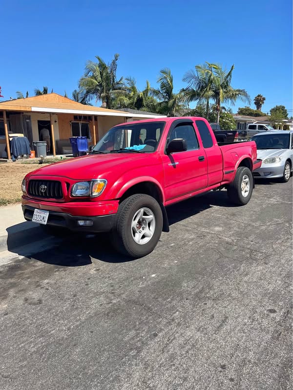 2001 Toyota Tacoma Xtracab - PreRunner