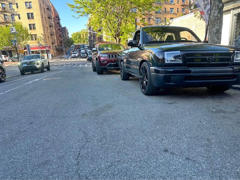 1999 Toyota Tacoma Xtracab - Pickup