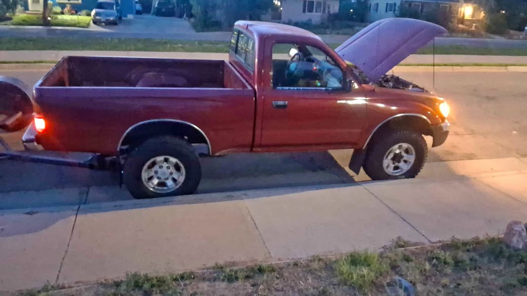 1998 Toyota Tacoma - 4WD 4D