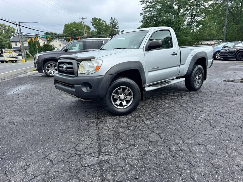 2005 Toyota Tacoma Regular Cab Pickup 2D 6 ft