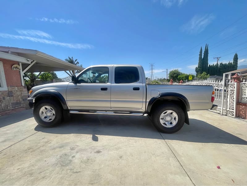 2003 Toyota Tacoma Double Cab - PreRunner Pickup 4D 5 ft