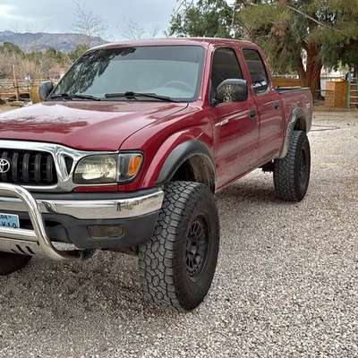 2002 Toyota Tacoma Double Cab - PreRunner 4D