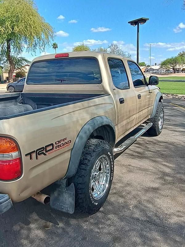 2003 Toyota Tacoma - Pickup