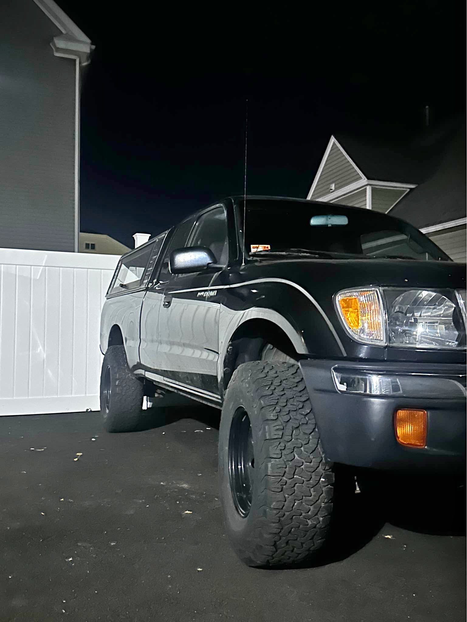 2001 Toyota Tacoma - Pickup 2D 6 ft