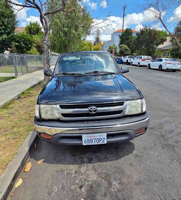 2000 Toyota Tacoma