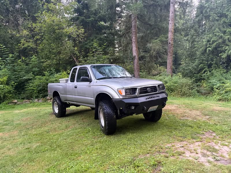 1995 Toyota Tacoma Xtracab - Standard