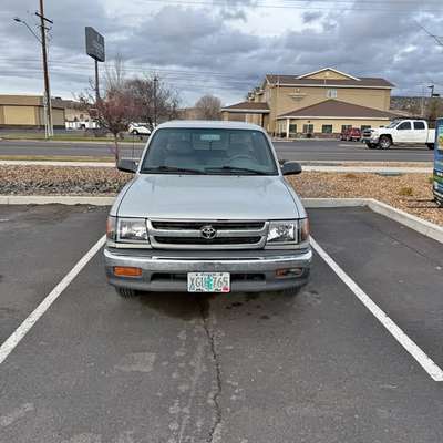 2000 Toyota tacoma sr5