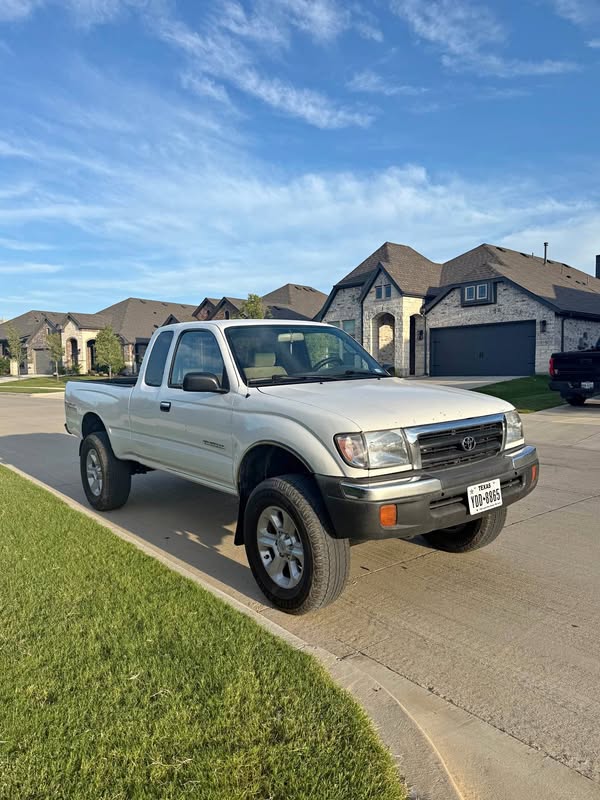1999 Toyota Tacoma Xtracab - PreRunner