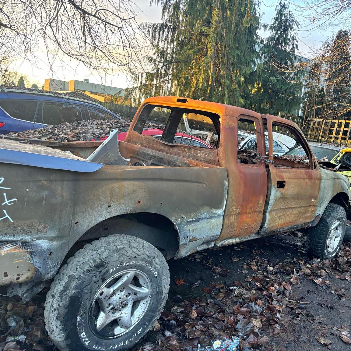 2004 Toyota Tacoma - 4WD Limited 4D