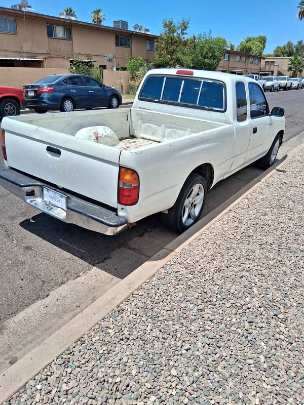 1996 Toyota Tacoma - Cabina y media