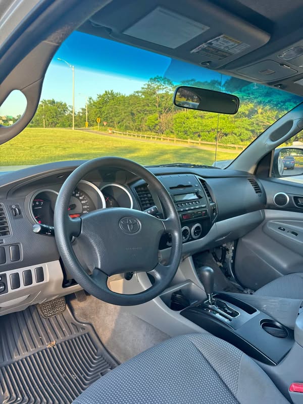 2005 Toyota Tacoma Access Cab - Pickup 4D 6 ft