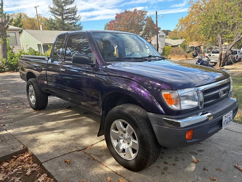 1998 Toyota Tacoma - SR5 Pickup