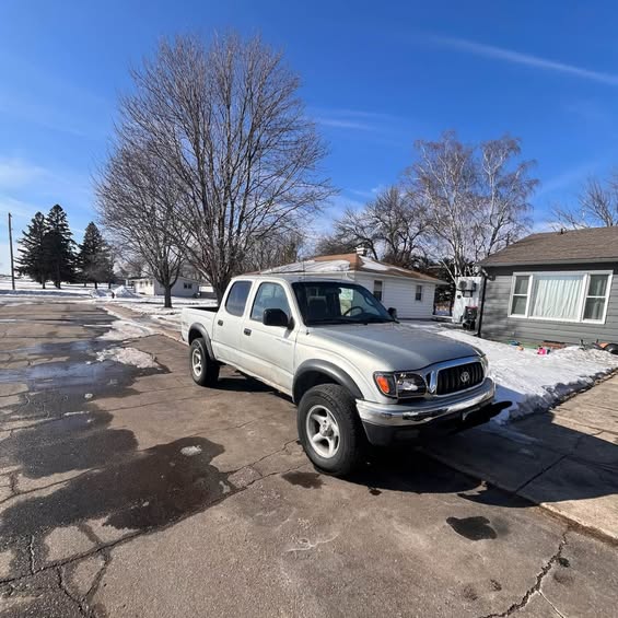 2003 Toyota Tacoma - SR5 pickup