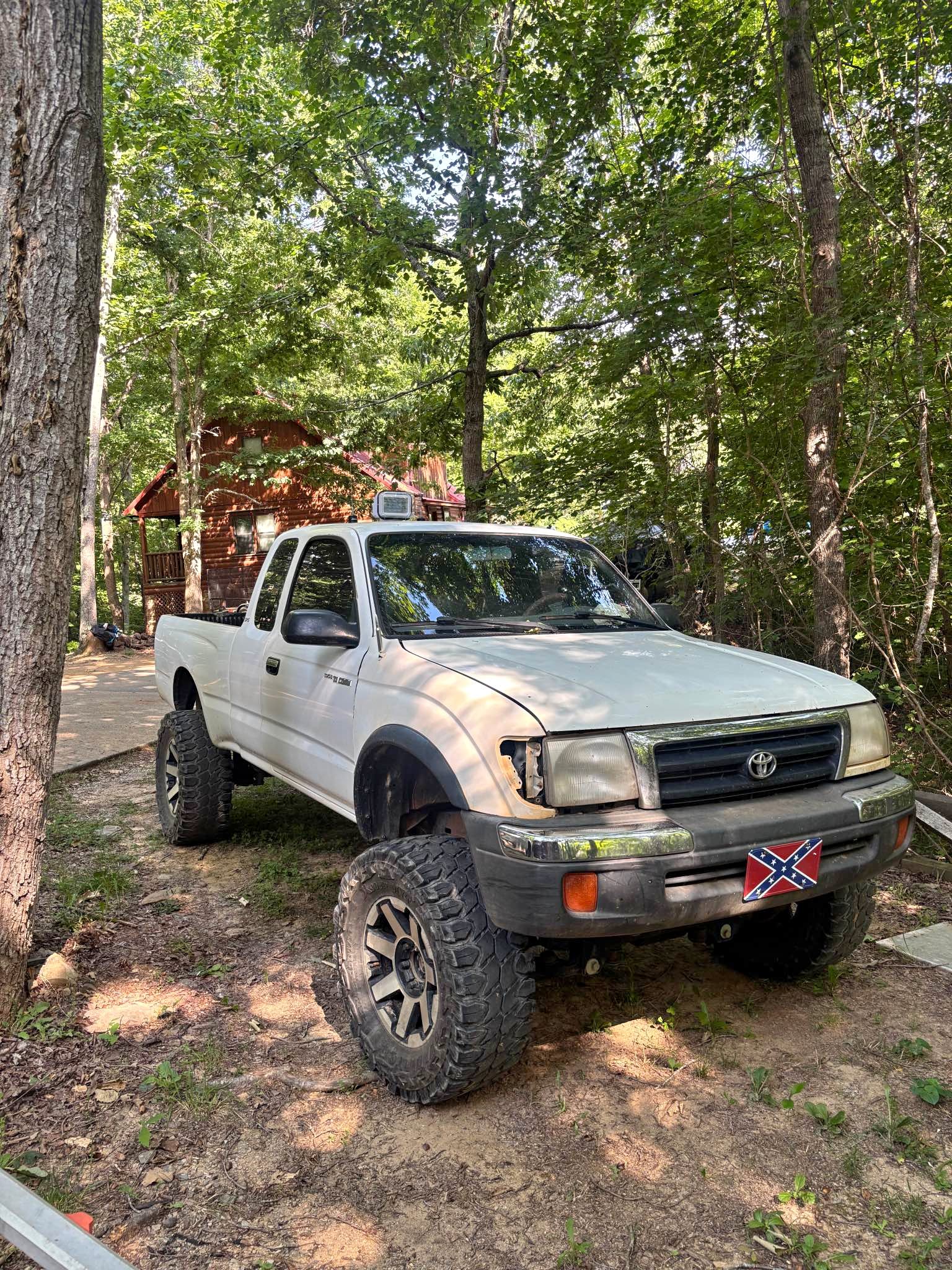 2000 Toyota Tacoma - 4WD 4D