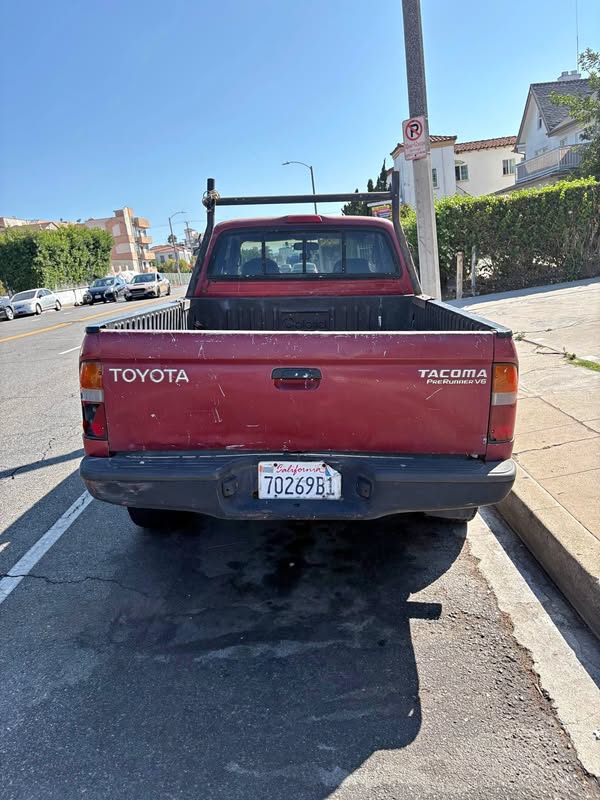 2000 Toyota Tacoma - pro
