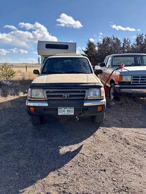 1998 Toyota Tacoma - SR5 Pickup