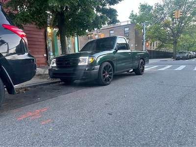 2000 Toyota Tacoma - Pickup