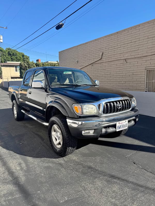 2003 Toyota Tacoma Double Cab - PreRunner Pickup 4D 5 ft