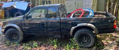 2002 Toyota Tacoma Xtracab - Pickup