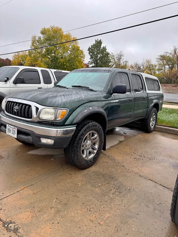 2001 Toyota Tacoma Double Cab - PreRunner Pickup 4D 5 ft