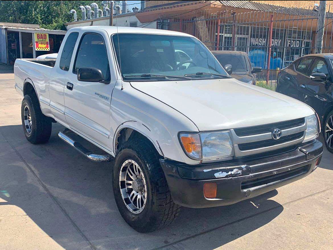 1998 Toyota Tacoma - $1500 DOWN PAYMENT
