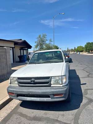 2000 Toyota Tacoma - Base