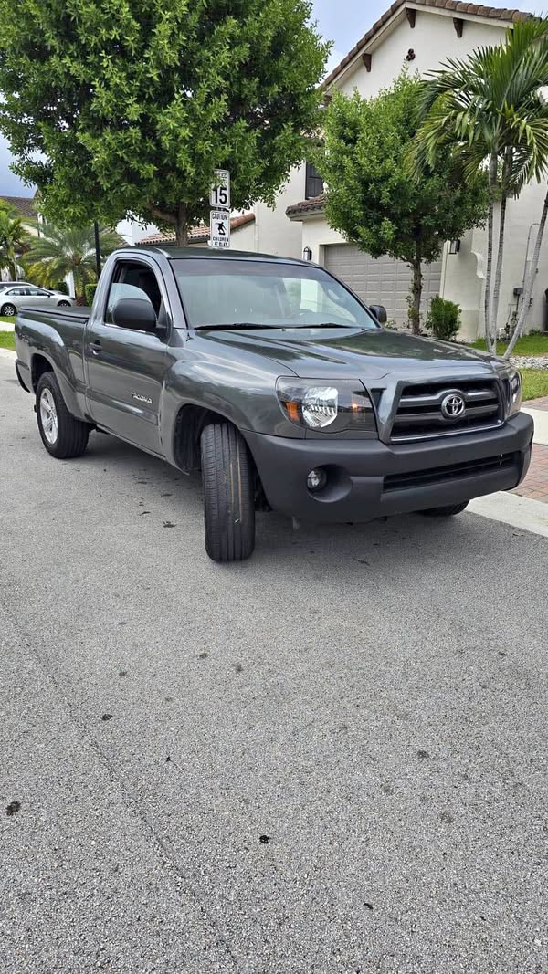 2005 Toyota Tacoma Access Cab - SR5