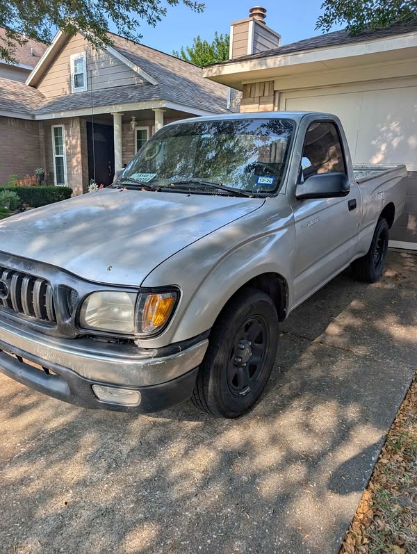 2003 Toyota Tacoma Regular Cab - Pickup 2D 6 ft