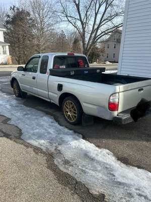 2004 Toyota Tacoma - SR5