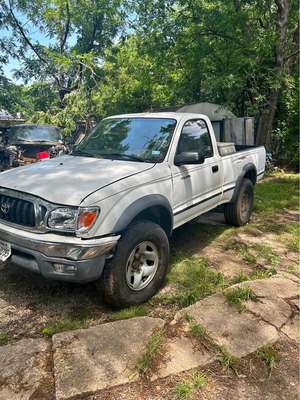 2001 Toyota Tacoma Regular Cab - Short Bed