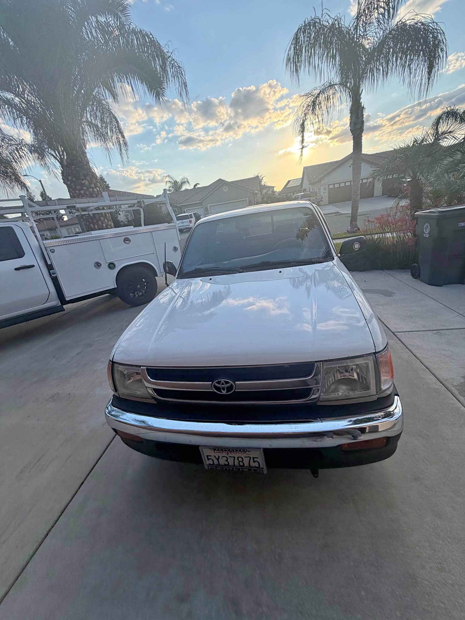 1999 Toyota Tacoma - Pickup