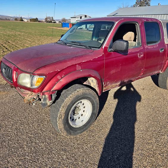 2002 Toyota Tacoma Double Cab - SR5 Pickup 4D 5 ft