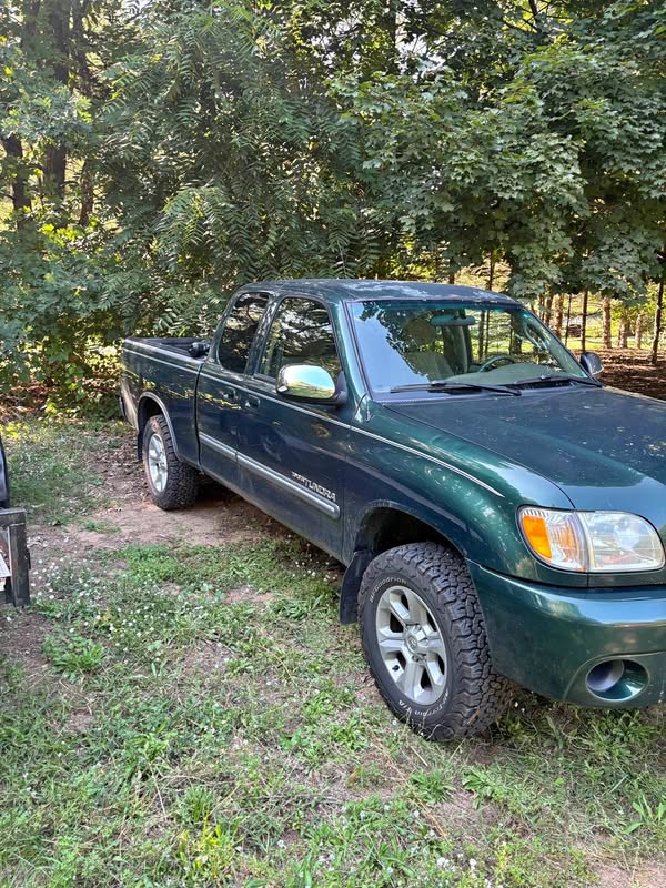 2003 Toyota Tacoma Xtracab - Pickup