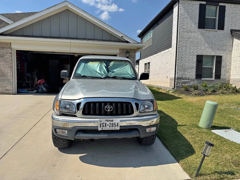2004 Toyota Tacoma Double Cab - PreRunner Pickup 4D 5 ft