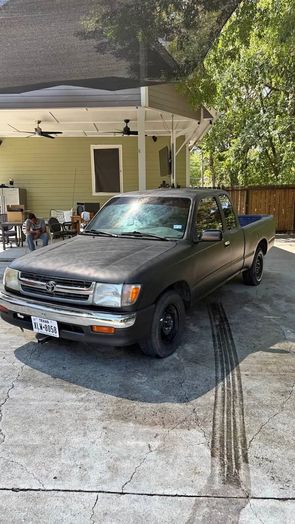 1999 Toyota Tacoma - Pickup