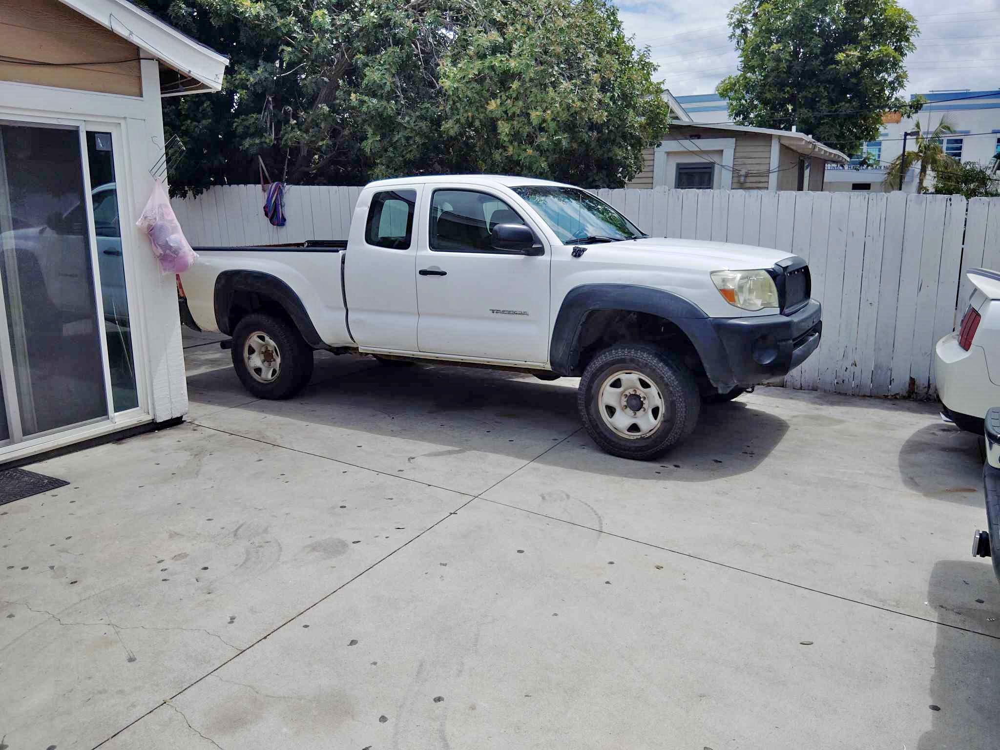 2005 Toyota Tacoma Xtracab - PreRunner Pickup 2D 6 ft